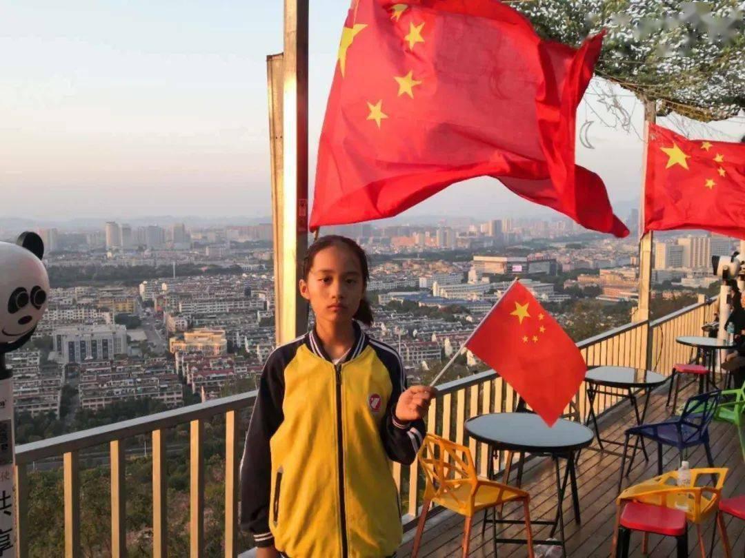 救援美丽小姑娘